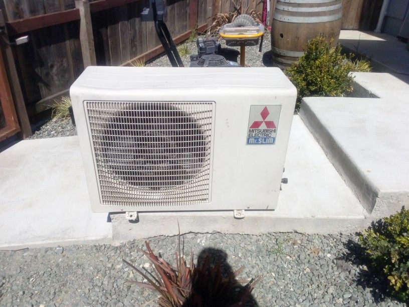 Mitsubishi Electric Mr Slim Split System Heat pump Ac