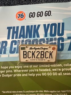 76 Unocal Los Angeles Dodgers Pin Back 2 Back New