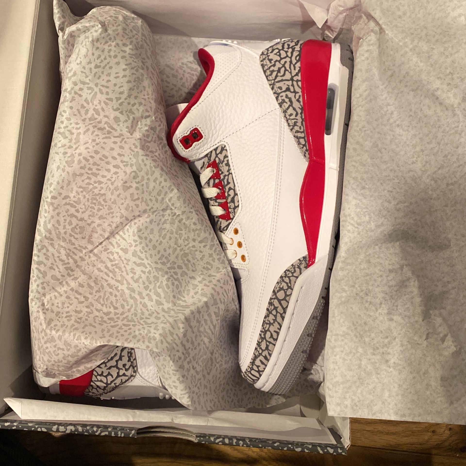 JORDAN 3 “CARDINALDS”