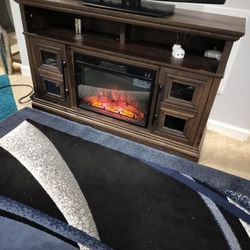 Beast Fire Place With Great Heat An A Great Source Of Light Very Relaxing All Wood. Nice 