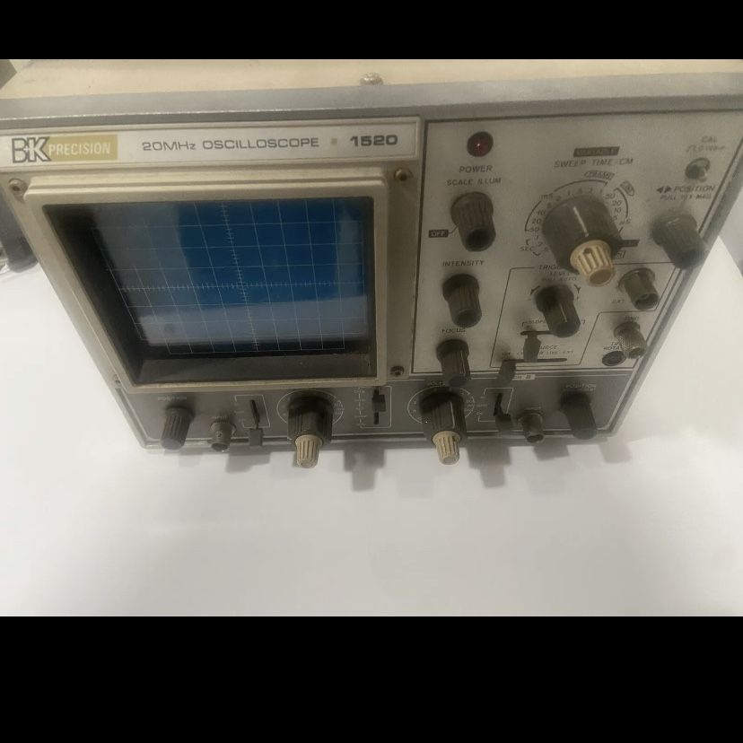 Vintage BK Precision Model 1520 20 MHz Oscilloscope Testing Equipment Powers Up!