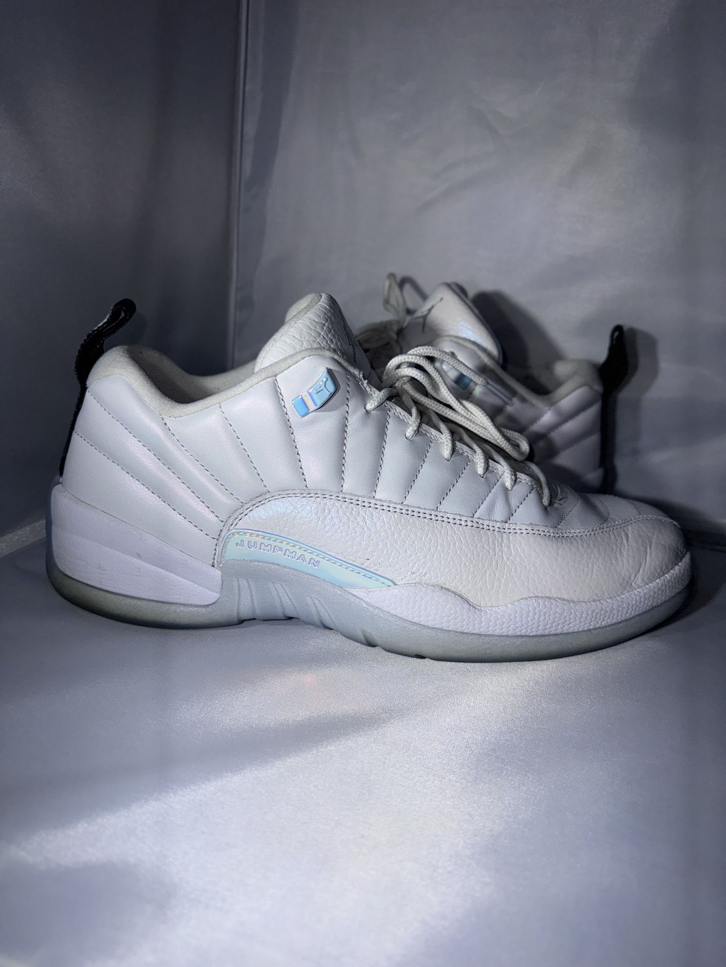 Air Jordan 12 Low Easter Size 12 *back To School Special *