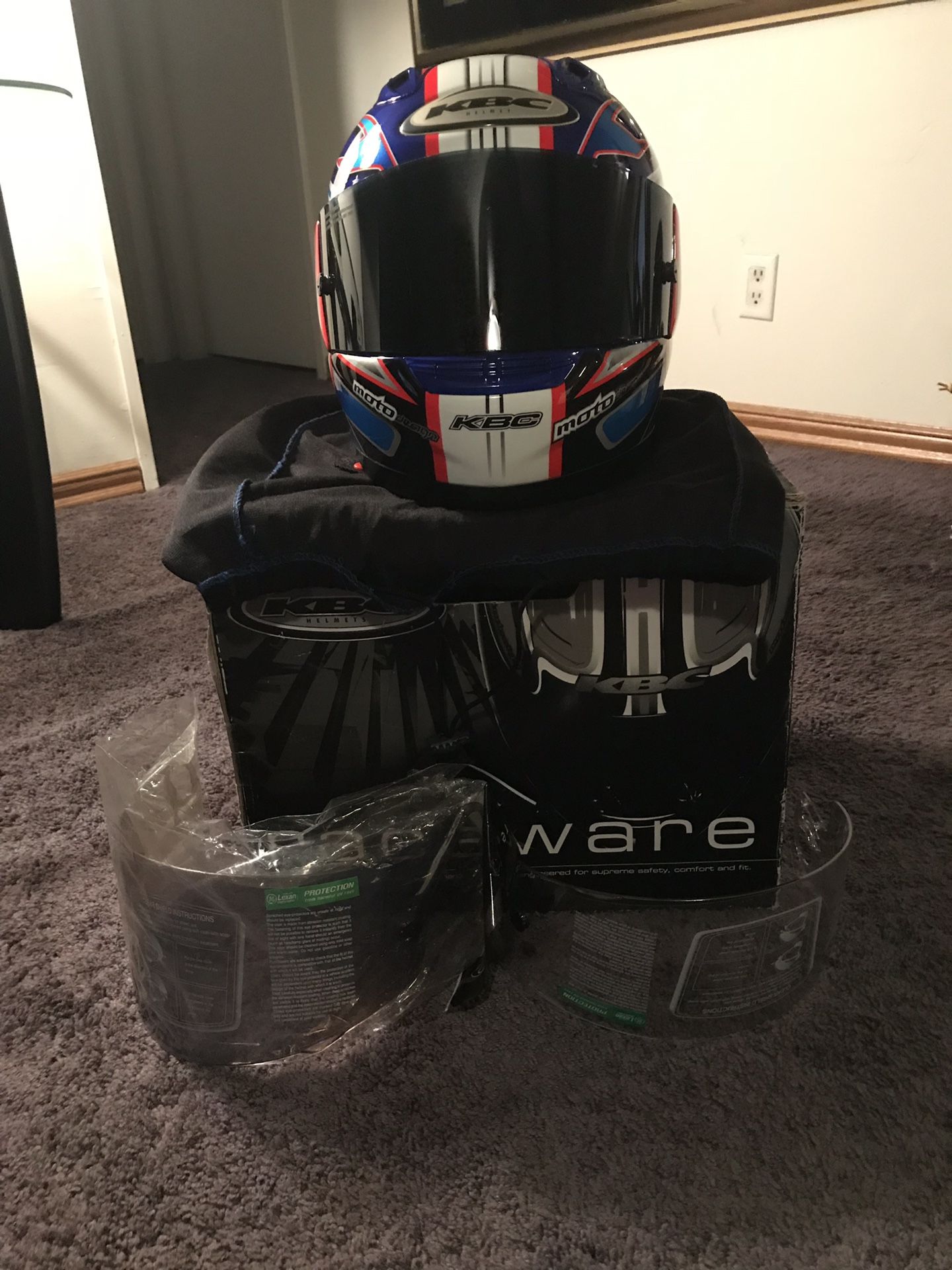 KBC Racer 1 Laguna Motorcycle Helmet
