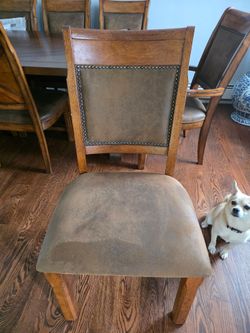 Dining room table and Chairs