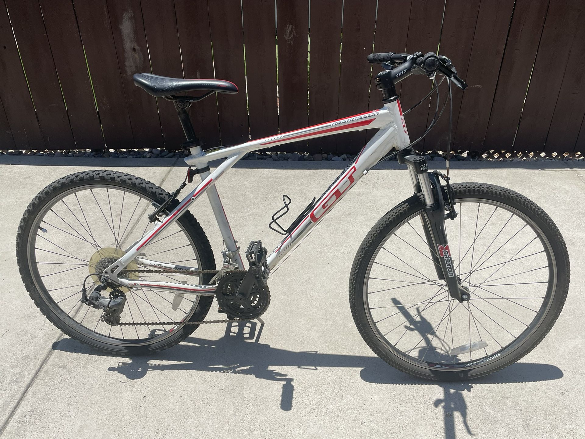 GT Aggressor 21 Spd Mountain Bike