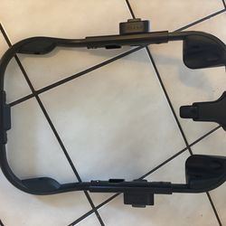 Nuna Pipa Car seat adapter