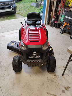 Troy Built 42" Pony riding lawn mower