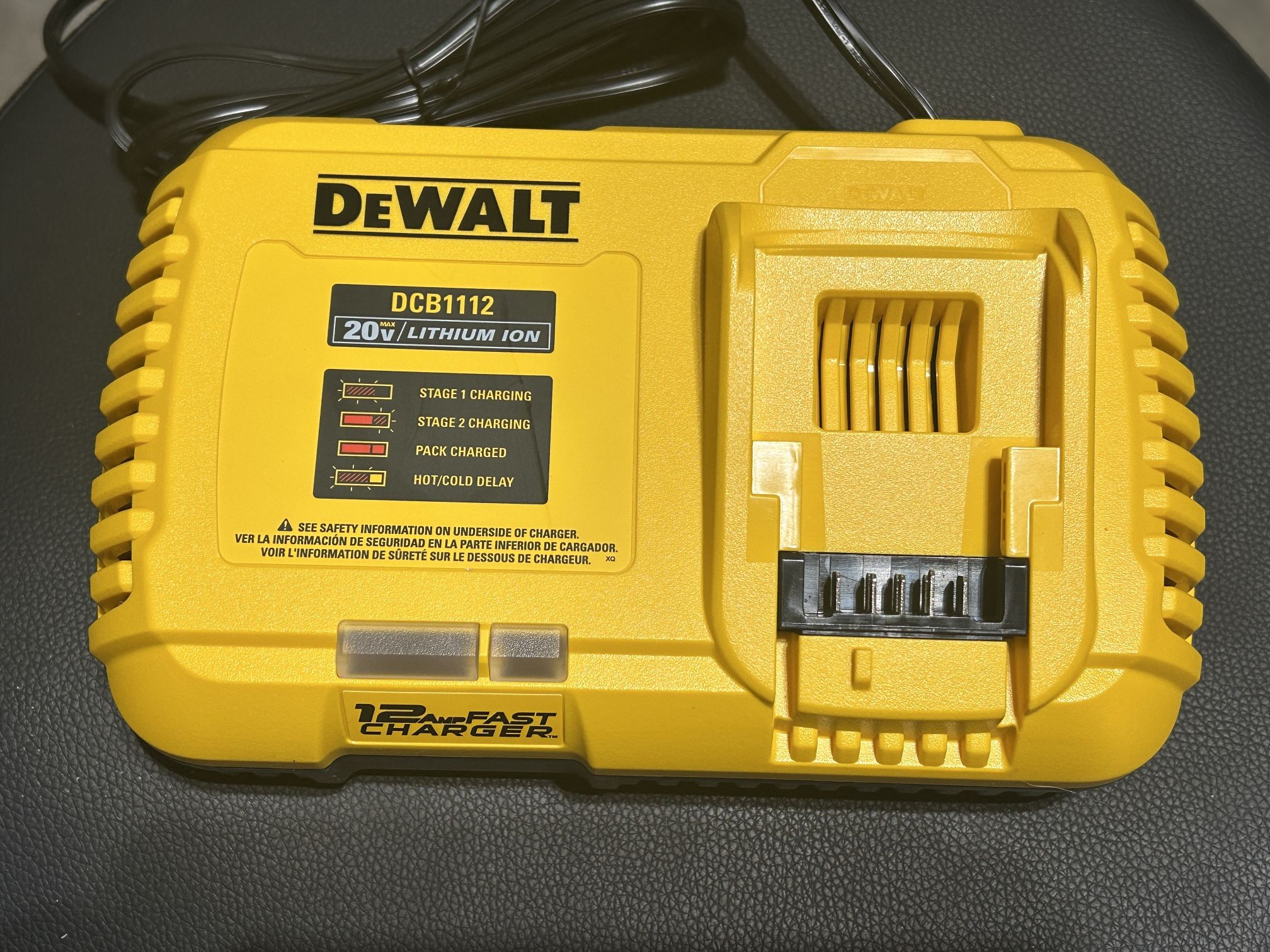 Dewalt Fast Charger 12 AMP