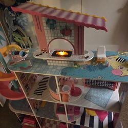 L.O.L O.M.G Fashion House Excellent Condition 