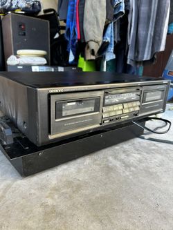 Stereo Cassette Tape Deck 