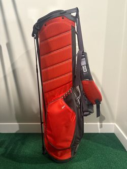 Sun Mountain golf stand bag