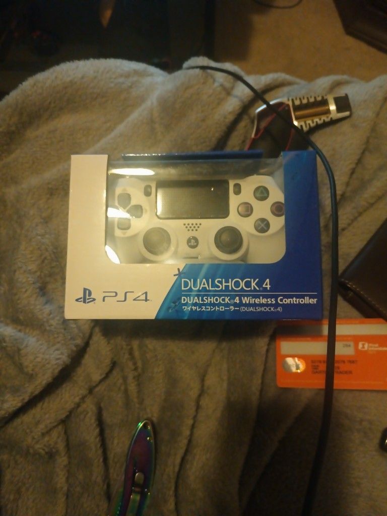 PS4 Controller Wireless Glacier White Edition