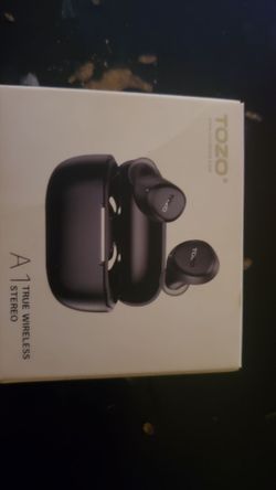 Brand new TOZO WIRELES EARBUDSS