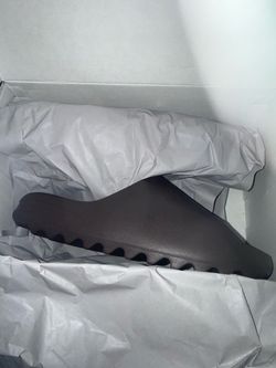 Yeezy Slide 'Chocolate'