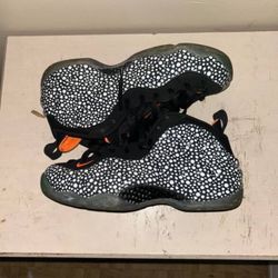 Nike Foamposite “safari” Size 9.5 Men’s