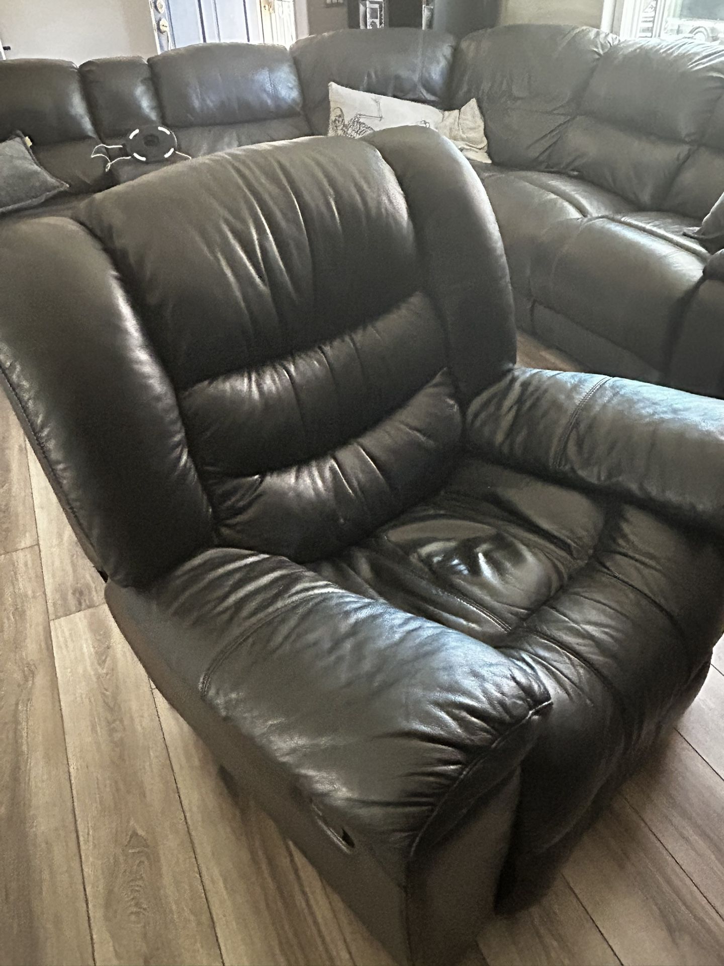 Leather Recliner 