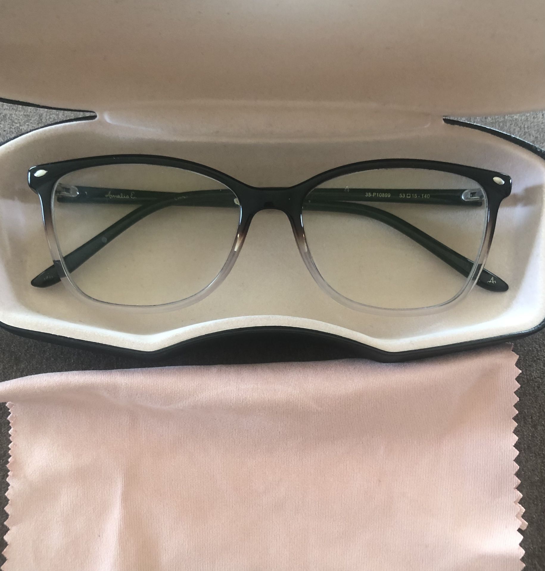 Nice Amelia E - Eyeglass Frames 53-15-140 original Cloth And Case Excellent Condition. Model 35-P10899