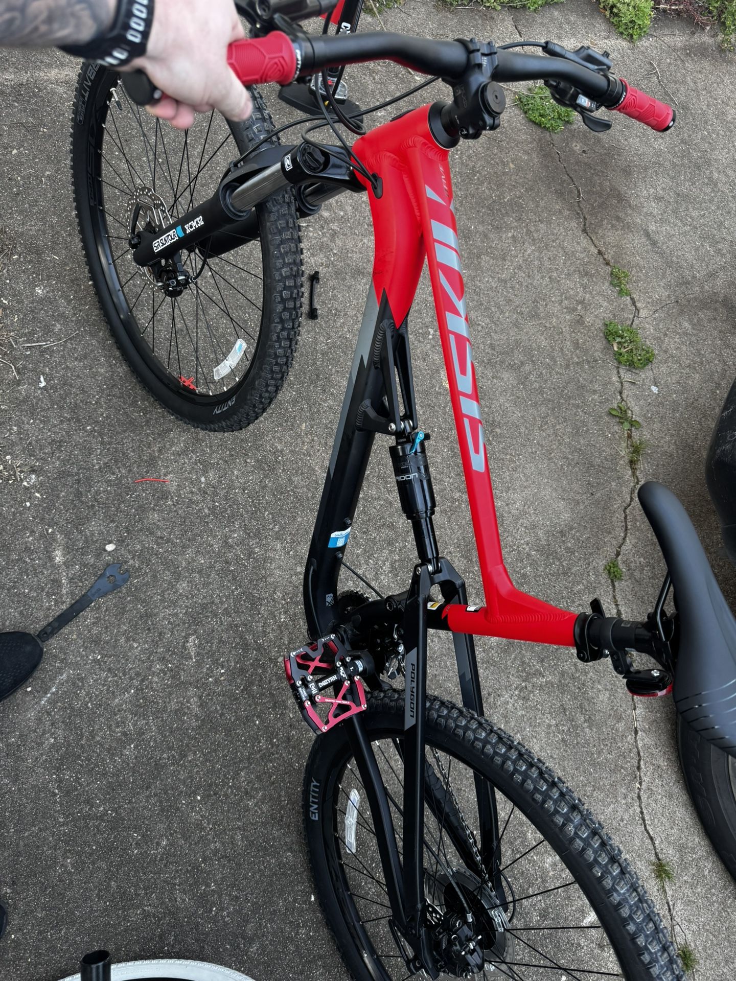 Polygon Siskiu D6 Mountain Bike