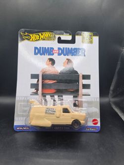 Hot Wheels Pop Culture Dumb and Dumber Mutt Cutts Van Beige (A)