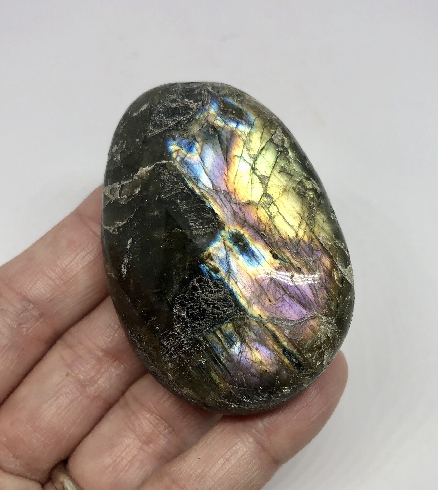 Labradorite Palm Stone from Madagascar 88g