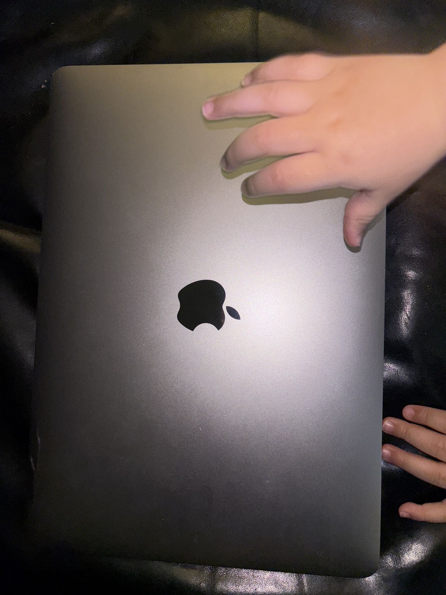MacBook