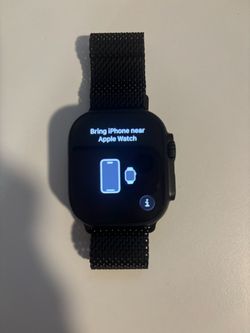 Apple Watch Ultra 3 GPS + Cellular, 49mm Black Natural Titanium case with Milanese loop