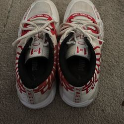 Red And White Lamelos