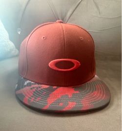Oakley Snapback Lot 2 Rare Specialty Model Blue/Silver Palm Brim & Red With Camo