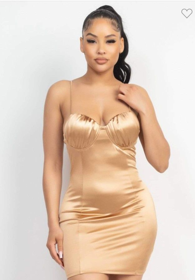 New Women's Dress Available In Size Small Medium And Large