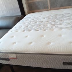 Full Size Mattress (Colchon Full Size)