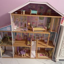 KidKraft Majestic Mansion Wooden Dollhouse with accessories