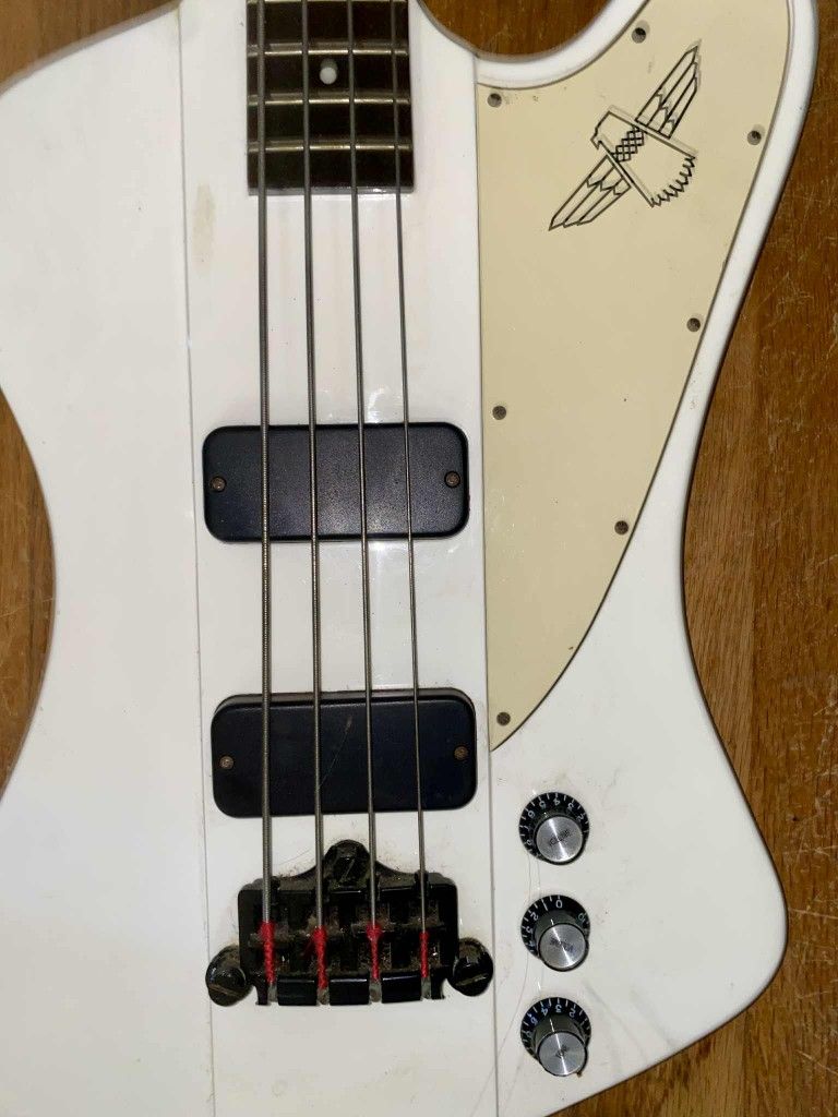 Epiphone Thunderbird