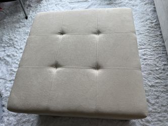 Modern Cream Storage Ottoman – 30” x 30” – Like New