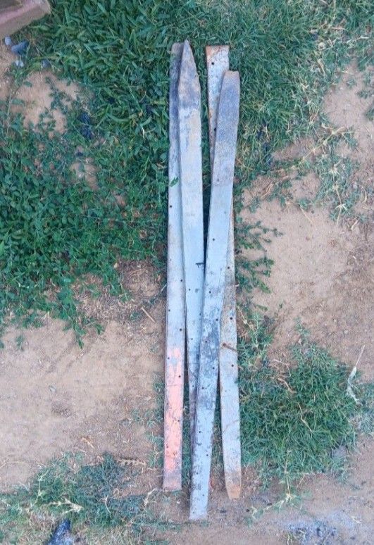 Steel Stakes
