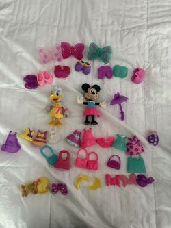 Minnie and Daisy Dress Up Toy