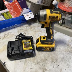 Dewalt 20v max XR and Battery 2.0ah and Charger 