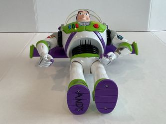 Disney Pixar Buzz Lightyear Talking Action Figure 🚀