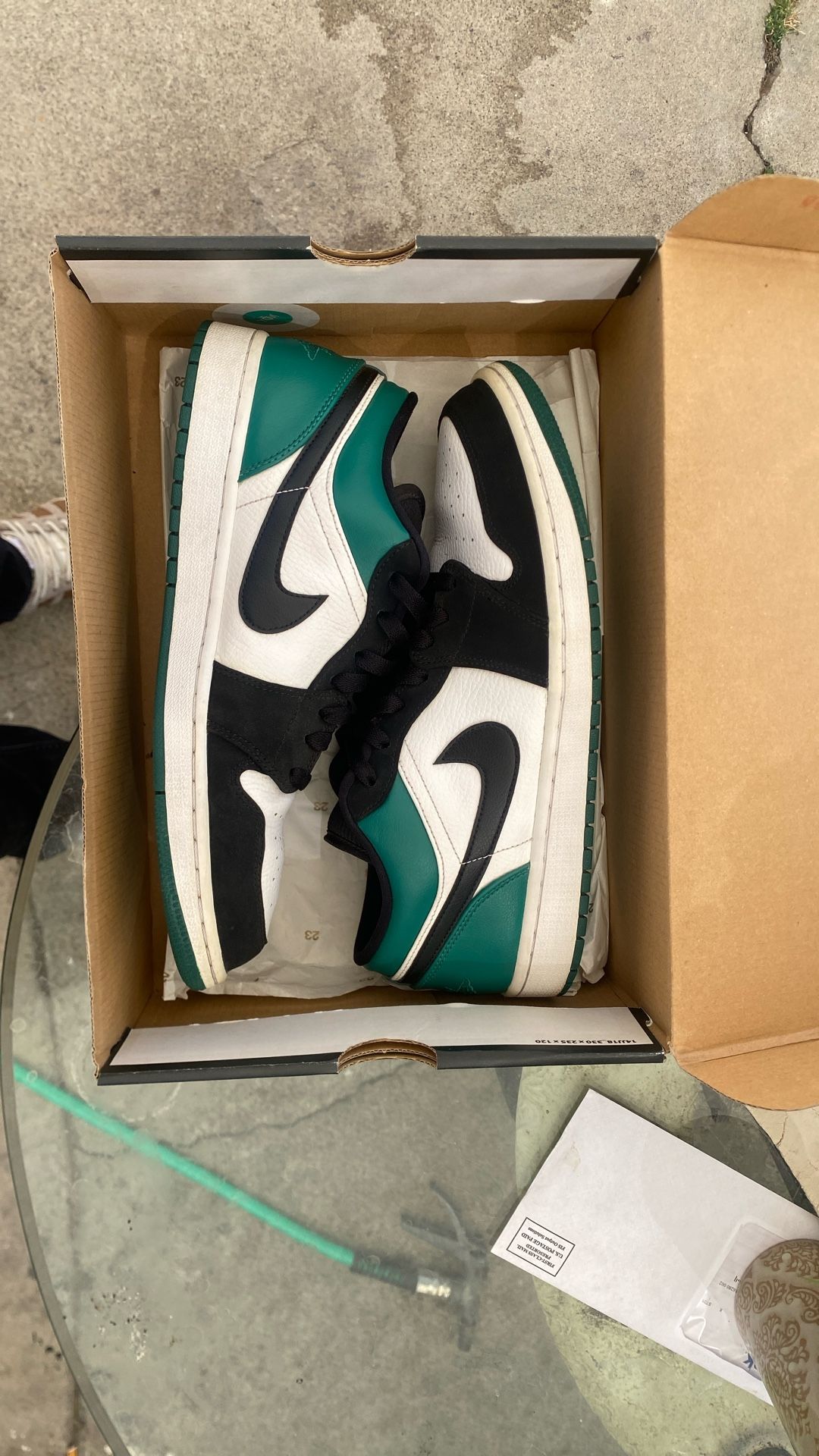 Air Jordan 1 Mid SE