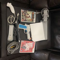 Wii With Two Games 