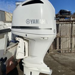 2012 Yamaha 300HP 4-Stroke 25” Outboard Motor