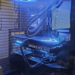 RTX 5070 Gaming PC (READ DESCRIPTION)