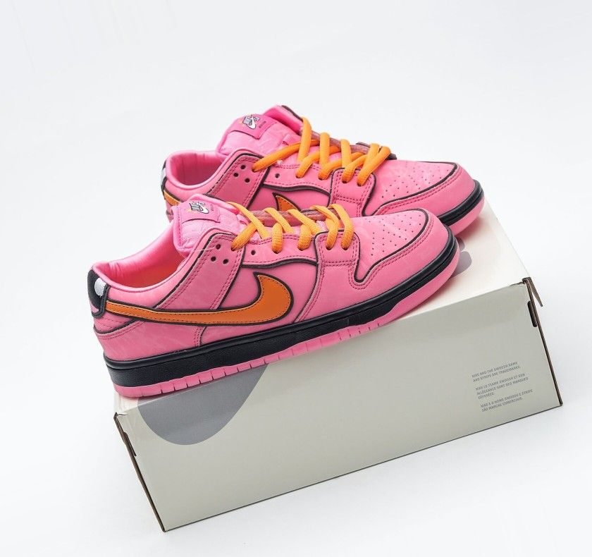 Nike SB Dunk Low The Powerpuff Girls Blossom 24