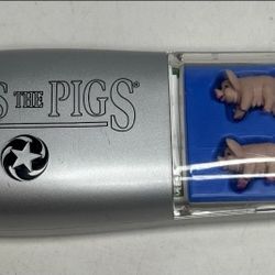 2009 Pass the Pigs Party Dice Game Gray Hard Shell Case Complete