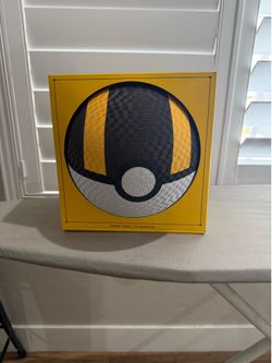 Pokémon Textured Grip Rubber Kickball Size 5 Black/Yellow/White