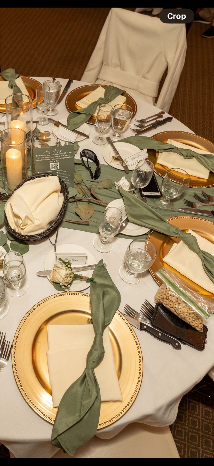 Green Linen Napkins (230 Count)