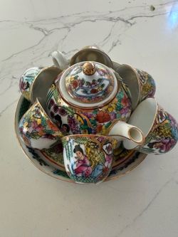 Vintage Chinese tea set