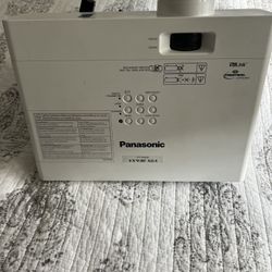 Panasonic VX430 XGA Projector