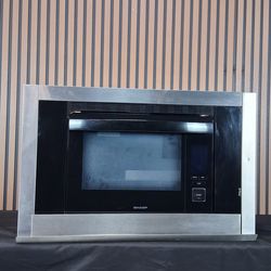 Sharp 30 Inch Single Electric Wall Oven with 1.1 cu. ft. Capacity, Steam Roast, Convection Bake, Convection Broil, Self Cleaning (SSC3088AS-D-1620)
