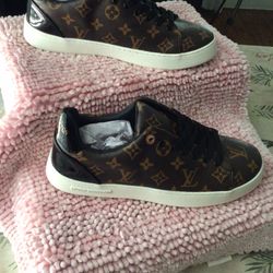 Louis Vuitton Tennis Shoes And Nike Tennis Shoes New