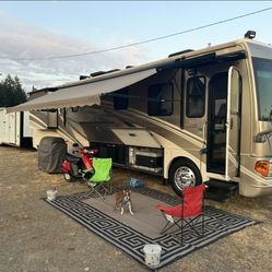 2007 Fleetwood Excursion 40ft Diesel pusher